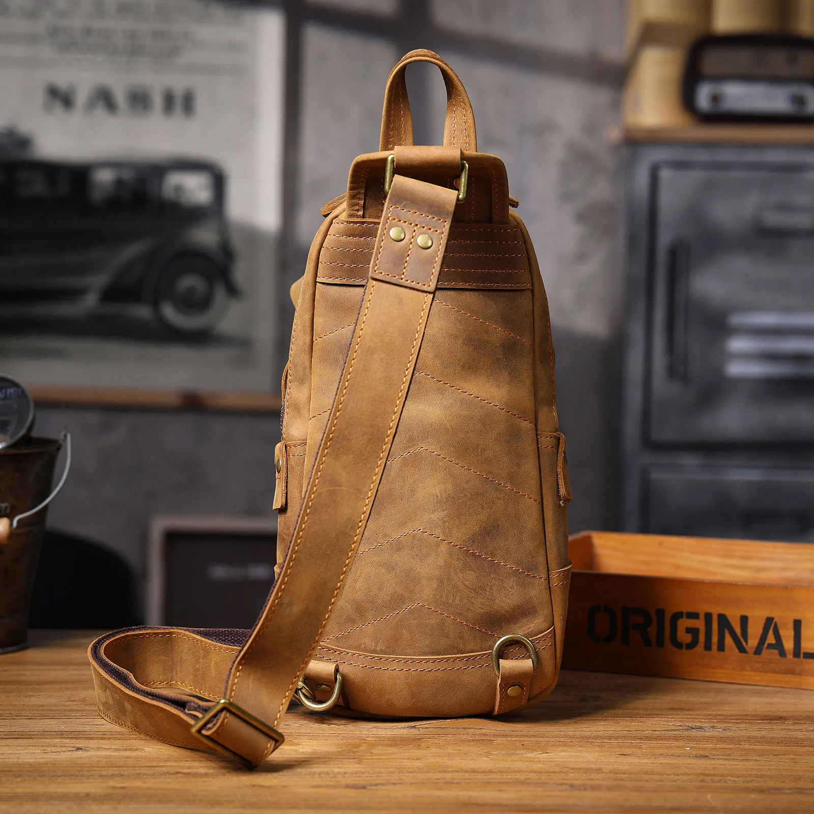 Vintage Echtleder-Umhängetasche für Herren, Vollnarbenleder, Crossbody-Brusttasche, große Kapazität – Detail 9