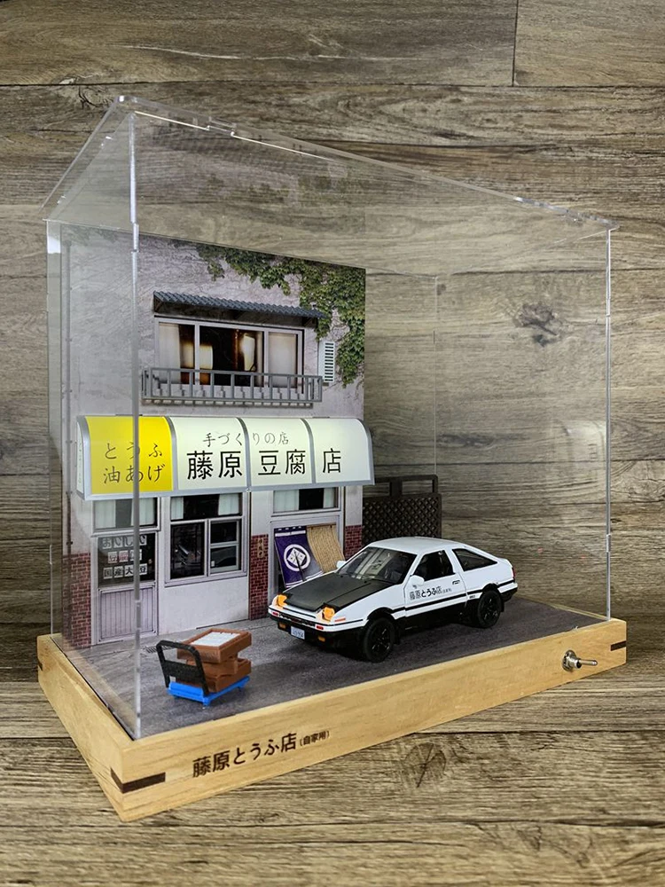 1:32 Scale Fujiwara Tofu Shop Scene Parking Lot Alloy Car Scene Display Stand Model Toy Decoration Vehicle Photo Board Souvenir