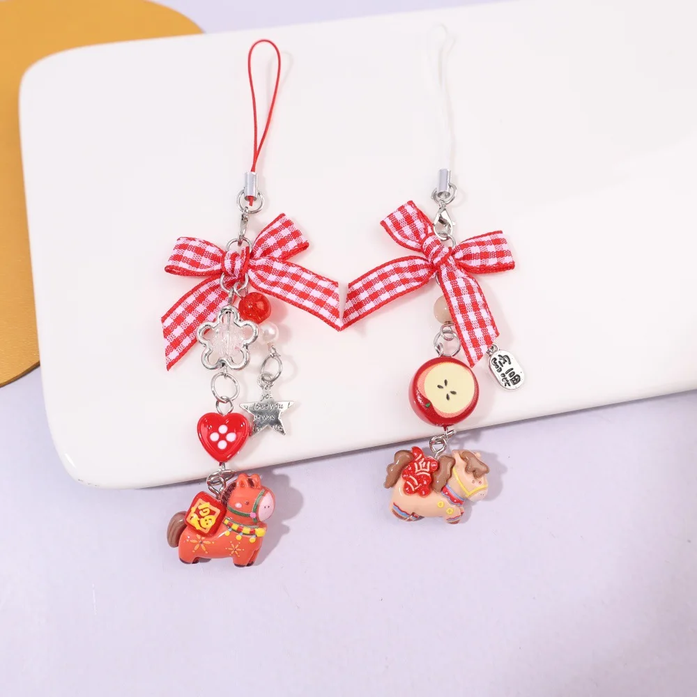 

Брелок-подвеска в виде мультяшного лошадки с бантом, милый лошадь-подвеска на телефон, аксессуар для украшения рюкзака, подарки на Новый год