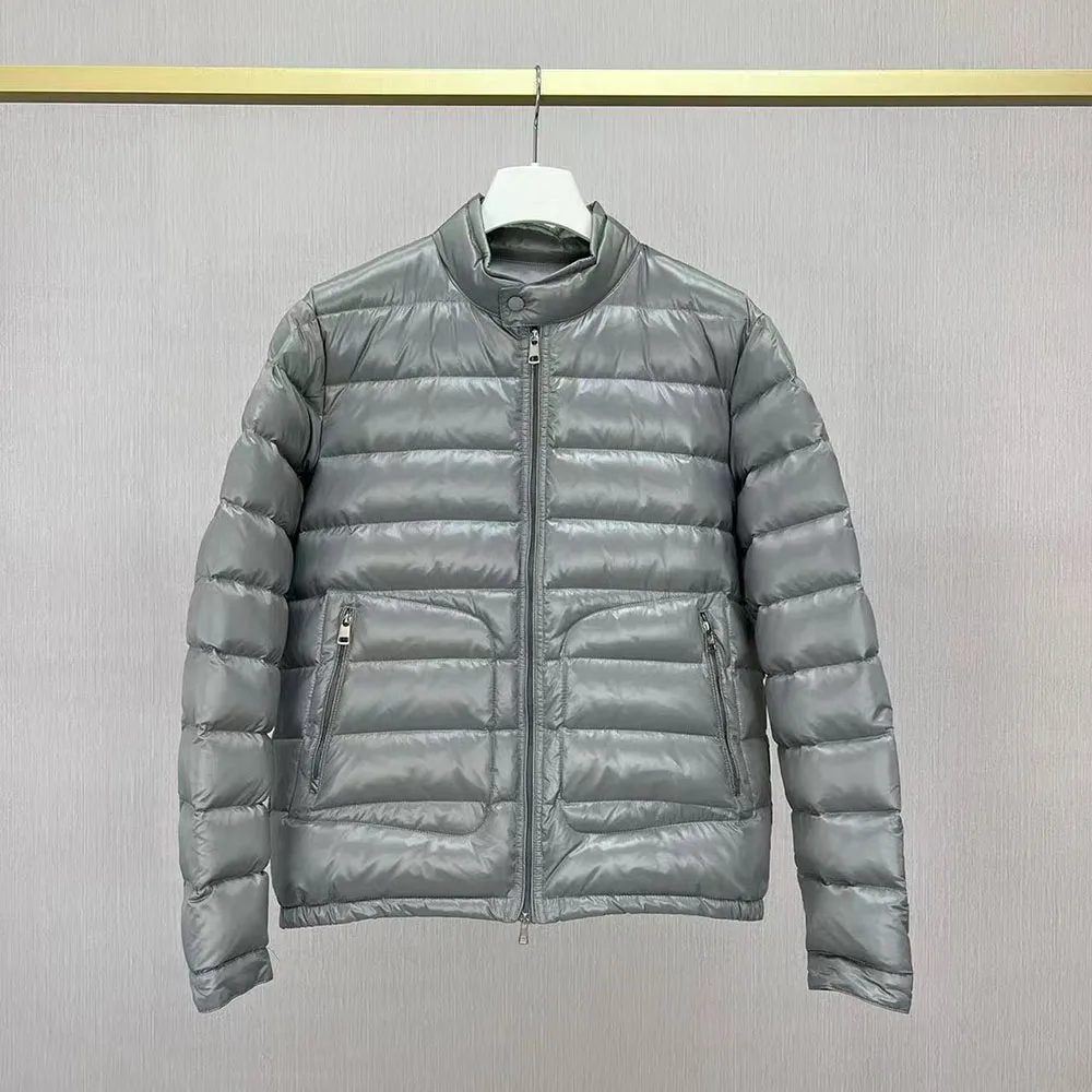2026 Men Lightweight Down Jacket Stand Collar Warm Puffer Coat Zip Pockets Casual Short Outerwear Autumn Winter Men's Down Coat