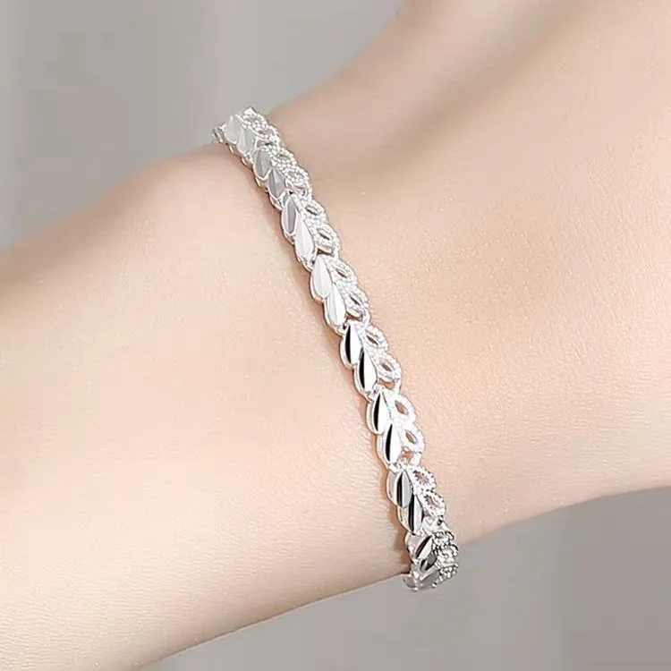 Heart to Heart Bracelet PT950 Platinum Women's - Matte double heart texture, low-key luxury, for office professional wear