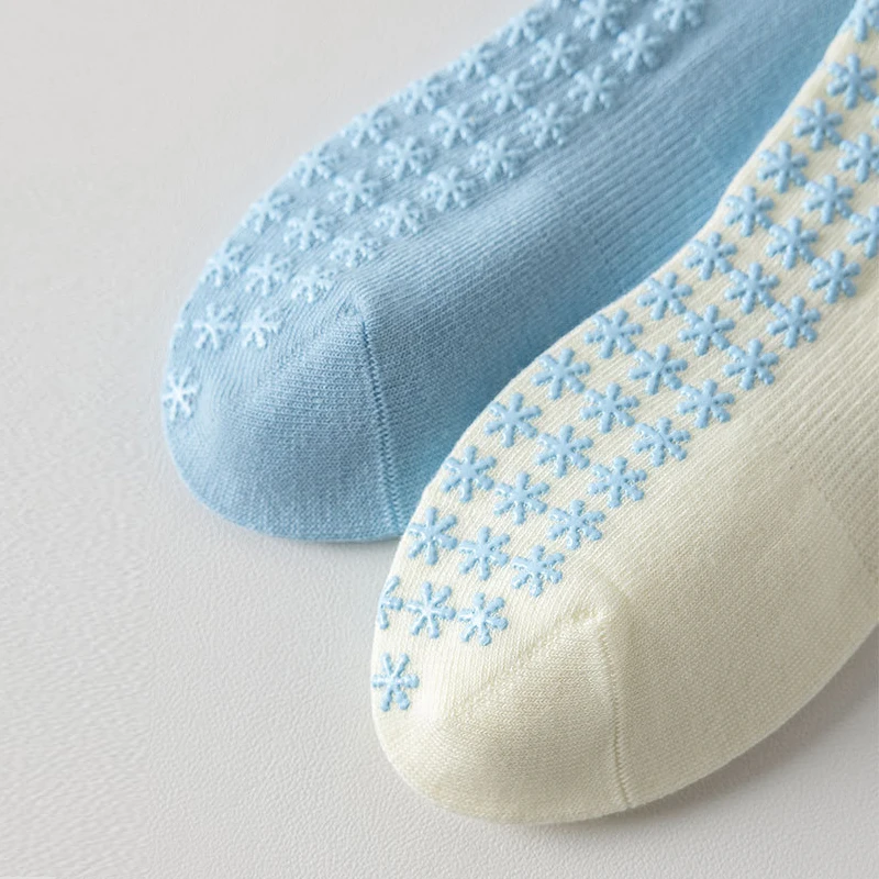 Sky blue series wave edge Stripes patterns Yoga Pilates socks for women Non-slip floor sports Calf socks Fashion all-match trend image 6