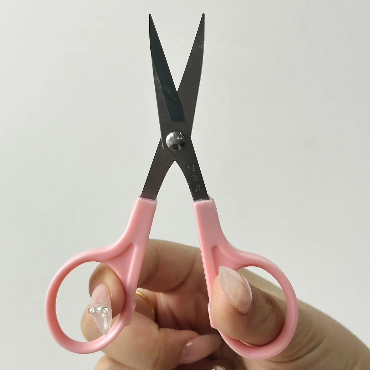 1/2pcs mini Sharp Angle Head Scissors Sewing Scissors 9.7cm Yarn Thrum Cutter Elbow Scissor Tool mini Household Scissors