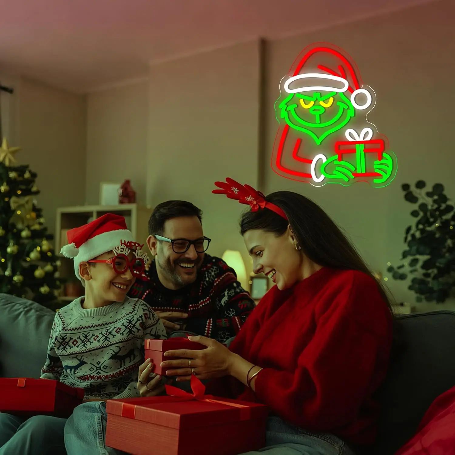 Christmas Neon Sign USB Dimmable Christmas Neon Light for Men LED Light Up Sign for Living Room Store Man Cave Home Decor Gift