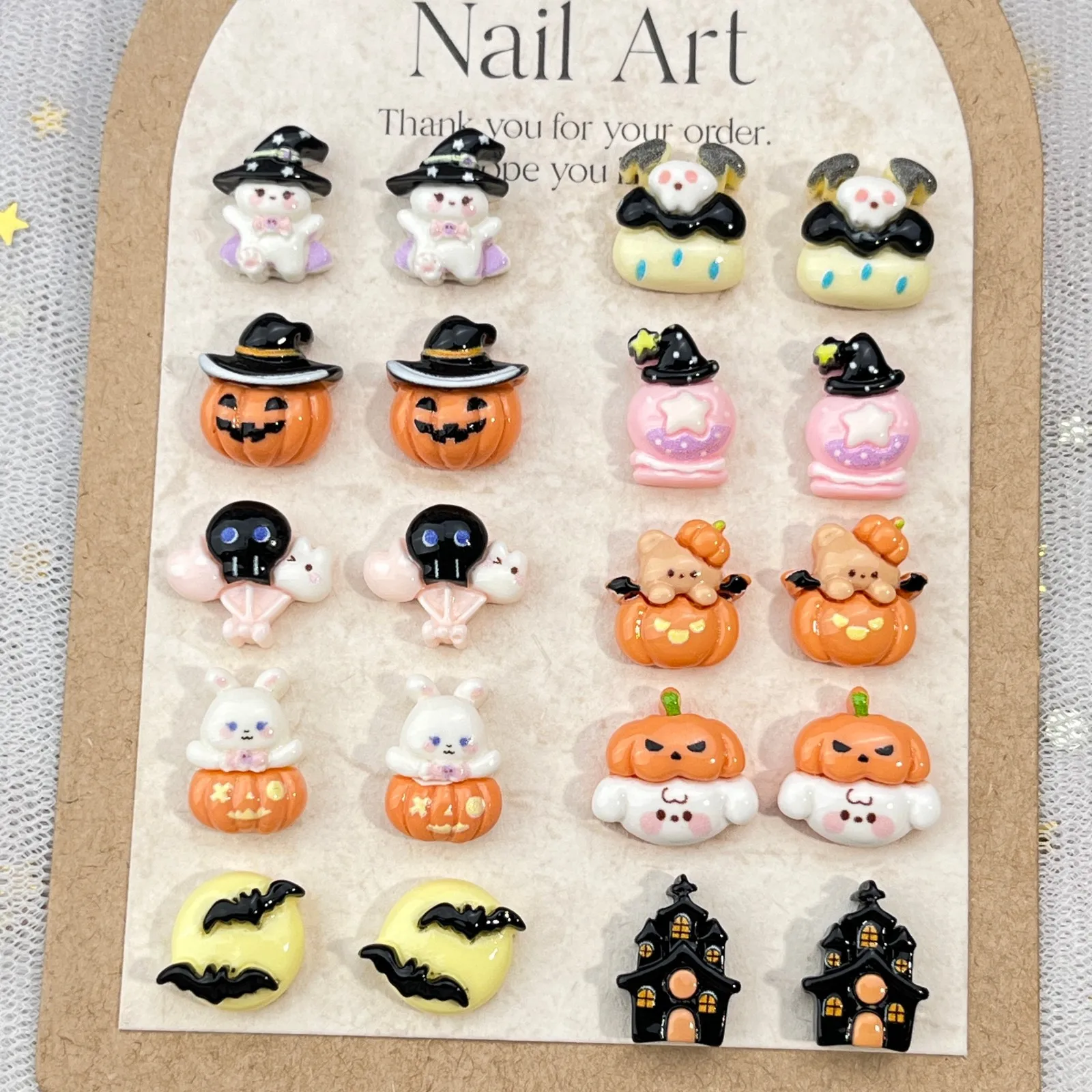 20 Stück Halloween-Cartoon-Nagel-Charms im dunklen Stil, 3D-Kürbis-, Geist- und Totenkopf-Harz-Accessoires für DIY-Nagelkunst-Dekoration – Detail 1