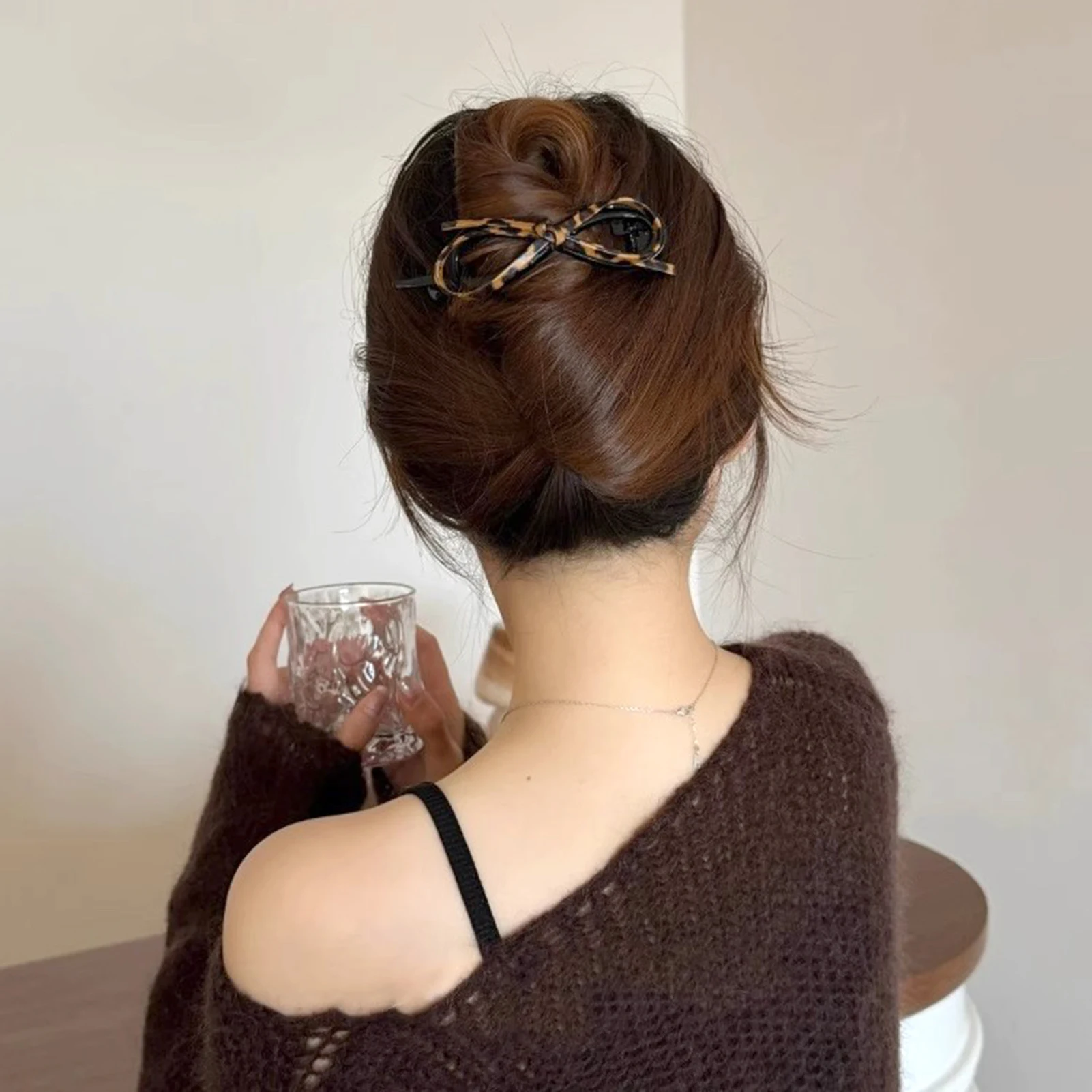 Koreanischer Stil Haarspange mit Drehverschluss, Kunstleder-Schleifenknoten für Damen, Vintage-Elegante Haarklammer für Party-Haaraccessoires – Detail 3