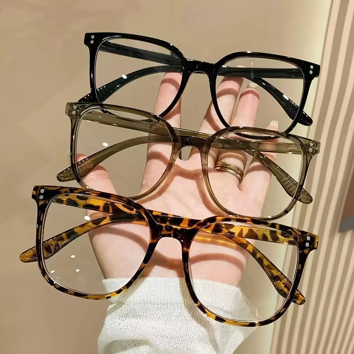 New Arrival Square Ordinary Glasses pc Frame Women Men glasses Plain Glasses Eyewear Blocking Optical Spectacle Eyeglasses