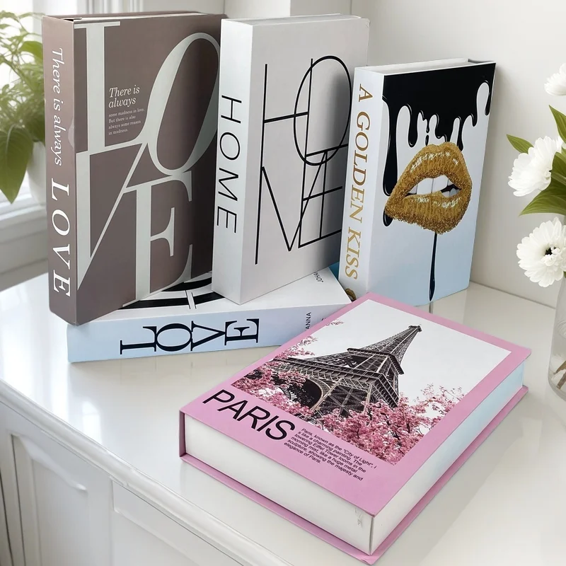 

Perfume Luxury Fake Book Storage Box Fashion Decorative Books Design Coffee Table Shelf Bedroom Lucky Cat Interior Home Decor