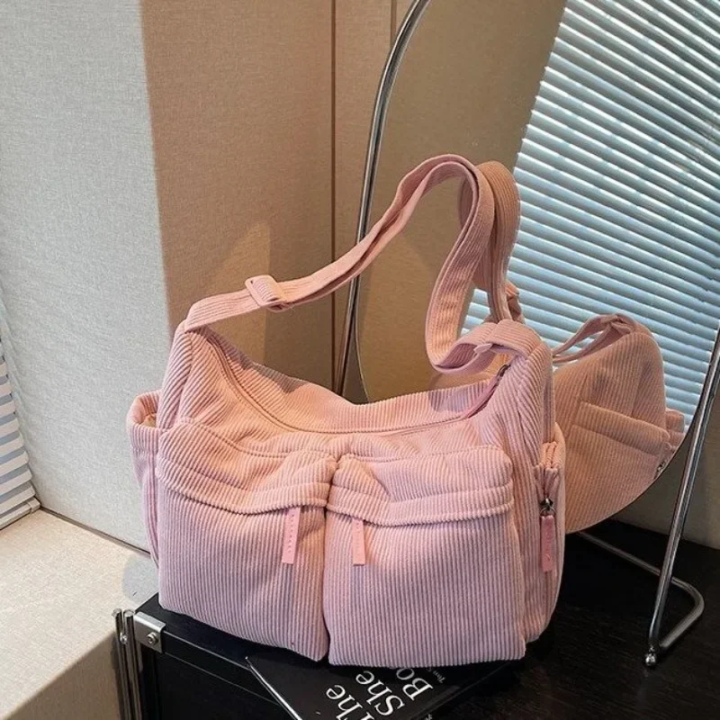 

Durable Leather Crossbody Bag For Ladies By Famous Designer - Luxury Brand Popular Classic Elegant Shoulder Handbag