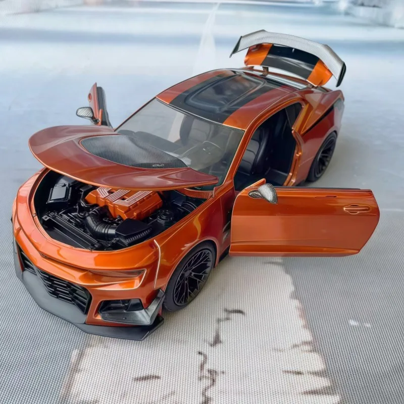 Jiada 1/24 Blu raro 2024 Chevrolet CAMARO Zl1 modello di auto in lega ornamento da collezione come regalo per i bambini