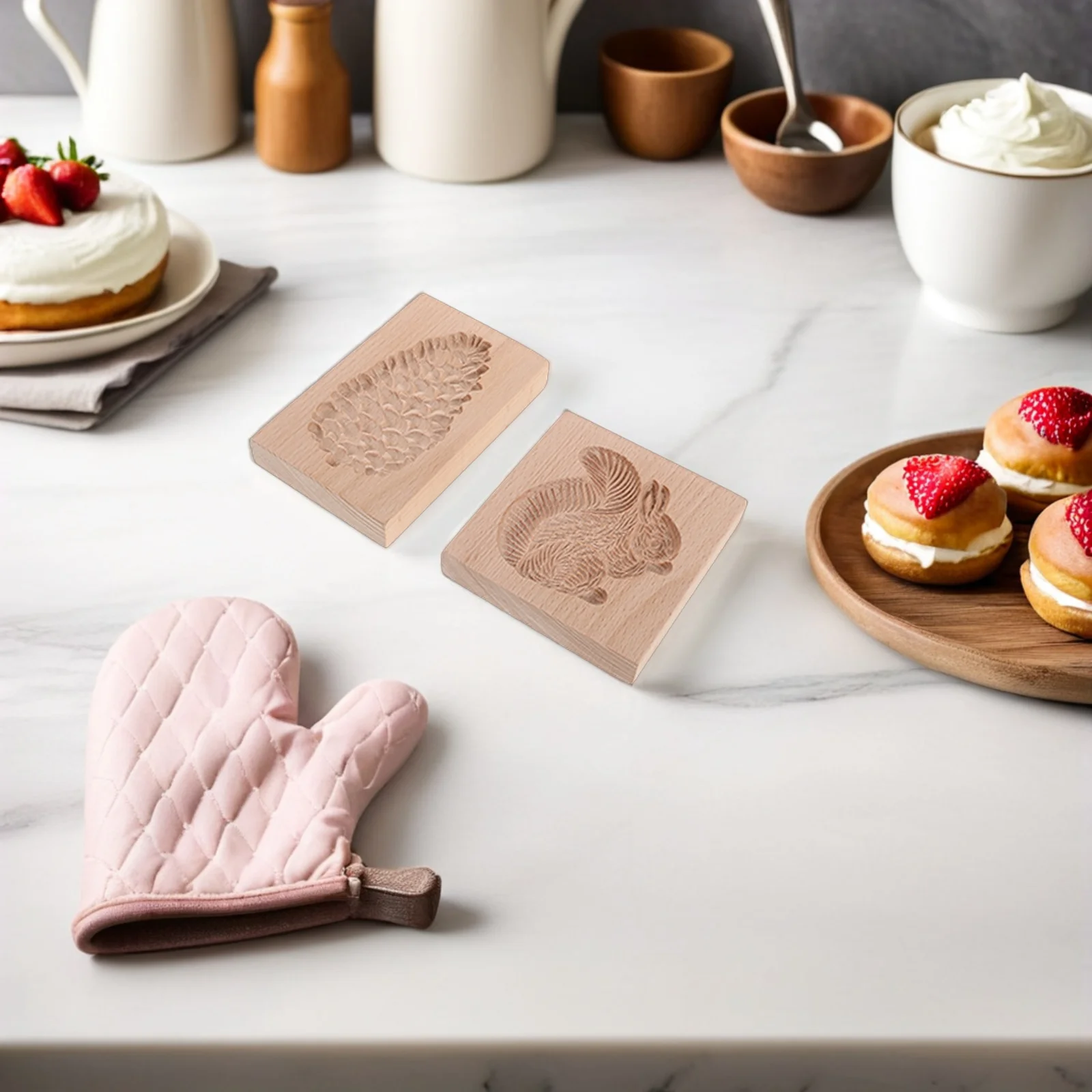 

2pcs Wooden Cookie Molds Carved Pinecone Squirrel Baking Stamps 3D Embossing Biscuit Cutters For Christmas Thanksgiving Diy