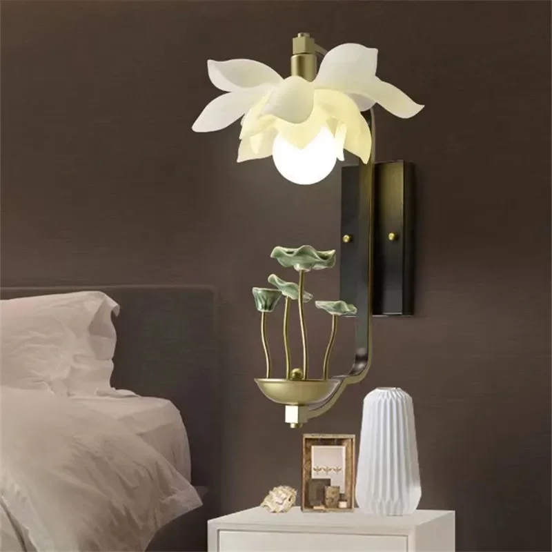 VIOLET Chinese Style Wall Lamp Art  Lotus Wall Lamp Originality Living Room Bedroom  Tea Room Corridor Decorative Light