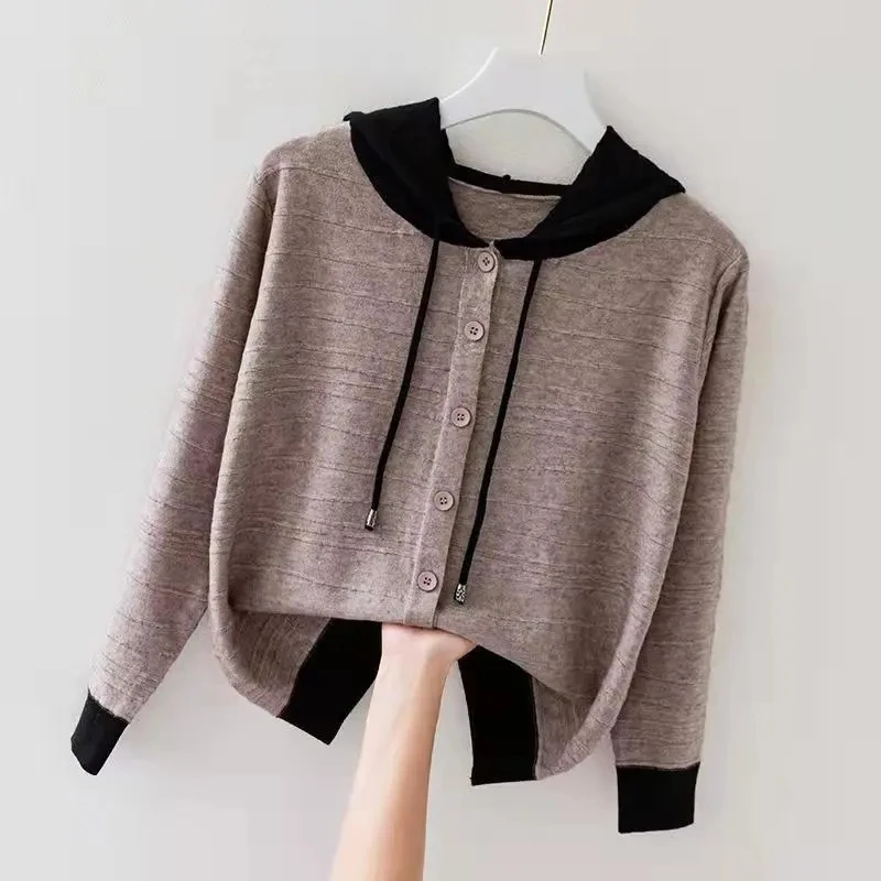 

Hooded Knitted Hollowed-Out Women Coat Is New Fashion Spring And Autumn And It's Slim And Cardigan Sweater