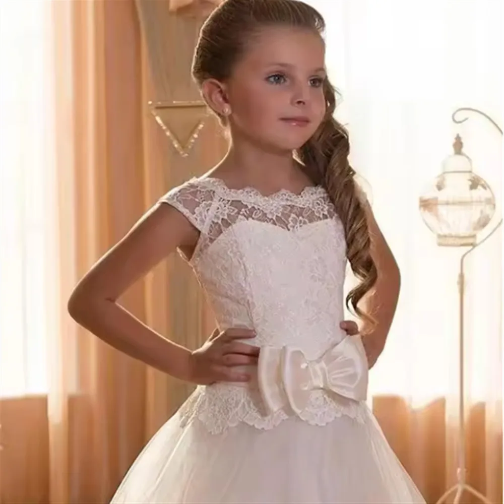 

Elegant White First Communion Gown for Girls Backless Lace Appliques Bow Long Flower Girl Dresses Wedding Party Birthday Dress