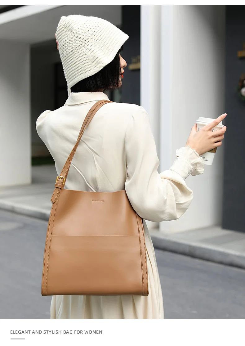 

2025 Genuine Leather Women Mini Bucket Bag Wine Red Cowskin Ladies Shoulder Messenger Bags Flower Shape Handbags Small Totes