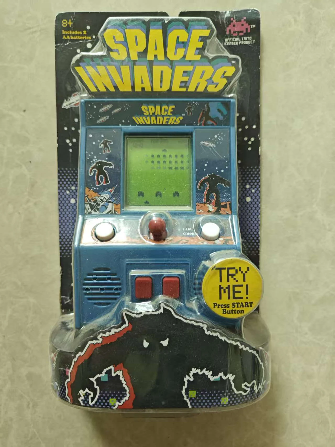 2016 Space Invaders portátil clásico Mini juego Arcade básico divertido Taito FunMonochrome LCD consola de juegos Retro trabajo