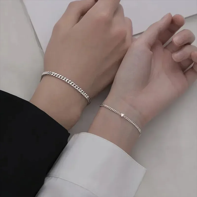 

2 Stainless Steel Material Love Bracelet Set，Women's Fashionable and Exquisite Chain Bracelet for Couples, Wearable All Year Ro