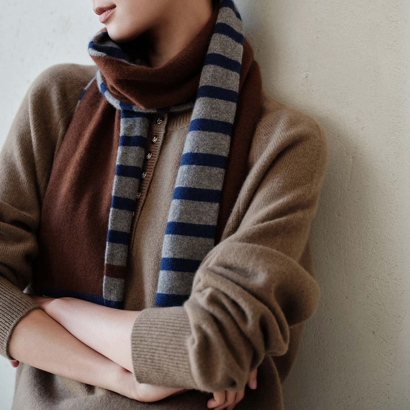 الكلاسيكية طبقة مزدوجة مخطط وشاح المرأة الحياكة 100% الكشمير الخالص وشاح لينة وسلس عالية الجودة الفاخرة اكسسوارات وشاح