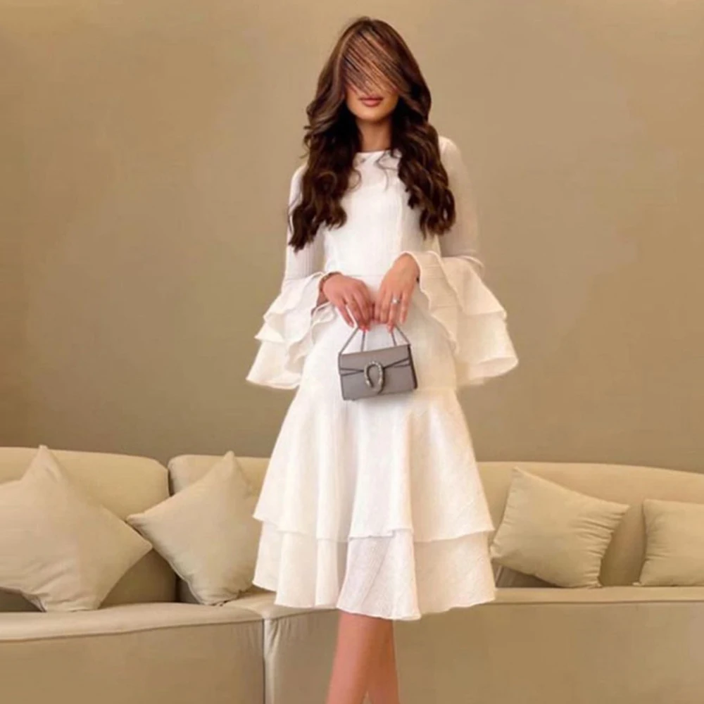 Vintage White Party Formal Dresses O- Neck Flare Long Sleeves Tiered Knee Length Women Evening Gown With High Quality Customized