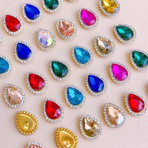 Imagen 1 del producto 50 Uds. De diamantes de imitación con forma de gota de agua, parte trasera dorada o plateada para bricolaje, zapatos de vestir de boda, accesorios de decoración, cristal plano