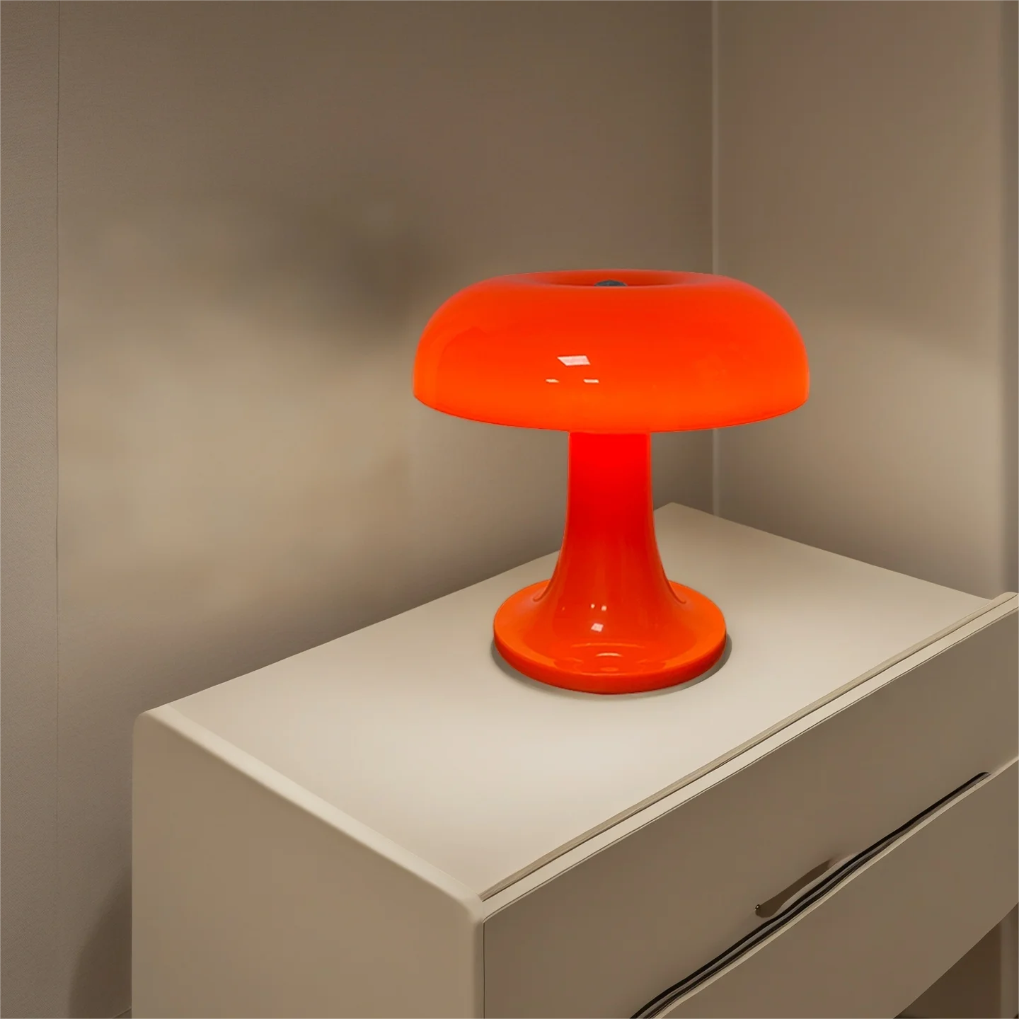 โคมไฟตั้งโต๊ะรูปเห็ด, ไฟ LED ปรับความสว่างได้ 3 สี ควบคุมด้วยระบบสัมผัส, โคมไฟข้างเตียงแบบชาร์จไฟไร้สาย ถนอมสายตา