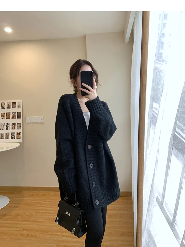 

Women's Retro Cashmere Cardigan Loose Knit Padded Sweater Long Coat Fall/Winter Lazy Style for Comfortable Fashion