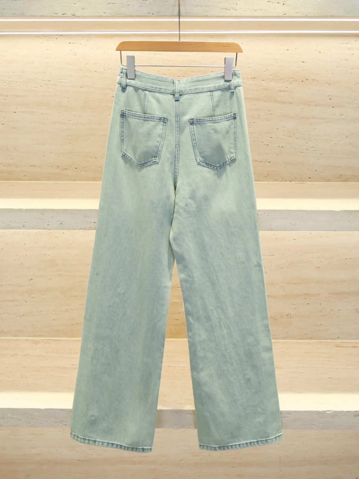 High Waist Distred Wide Leg Jeans Women's Early Spring High Waist Diamond Embellied Floor-Length Pants European Sle
