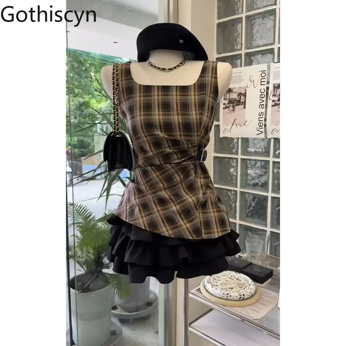 

Gothiscyn Summer New Korean Fashion Sweet Girls Slim Fit Plaid Sleeveless Top Cake Mini Skirt Set Two Piece Set Women Outfits