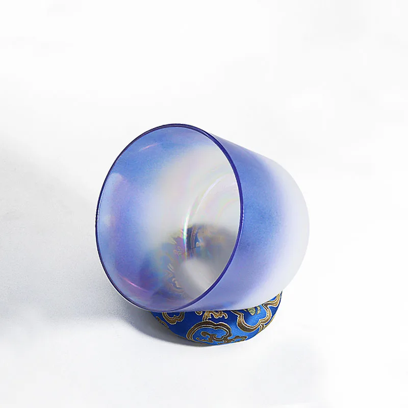 

Clear Frosted Gradient Blue Quartz Crystal Singing Bowl for Sound Healing Singing Bowl