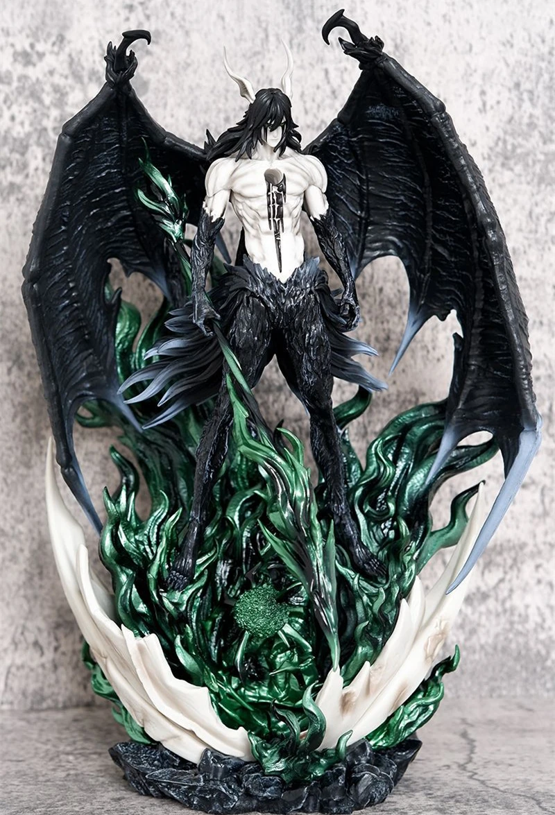 Figura de anime de 33 cm Kurosaki Ichigo Ulquiorra Cifer Battle Ver. Figura de ação em PVC GK Estátua Coleção Modelo Crianças Brinquedos Bonecas Presentes