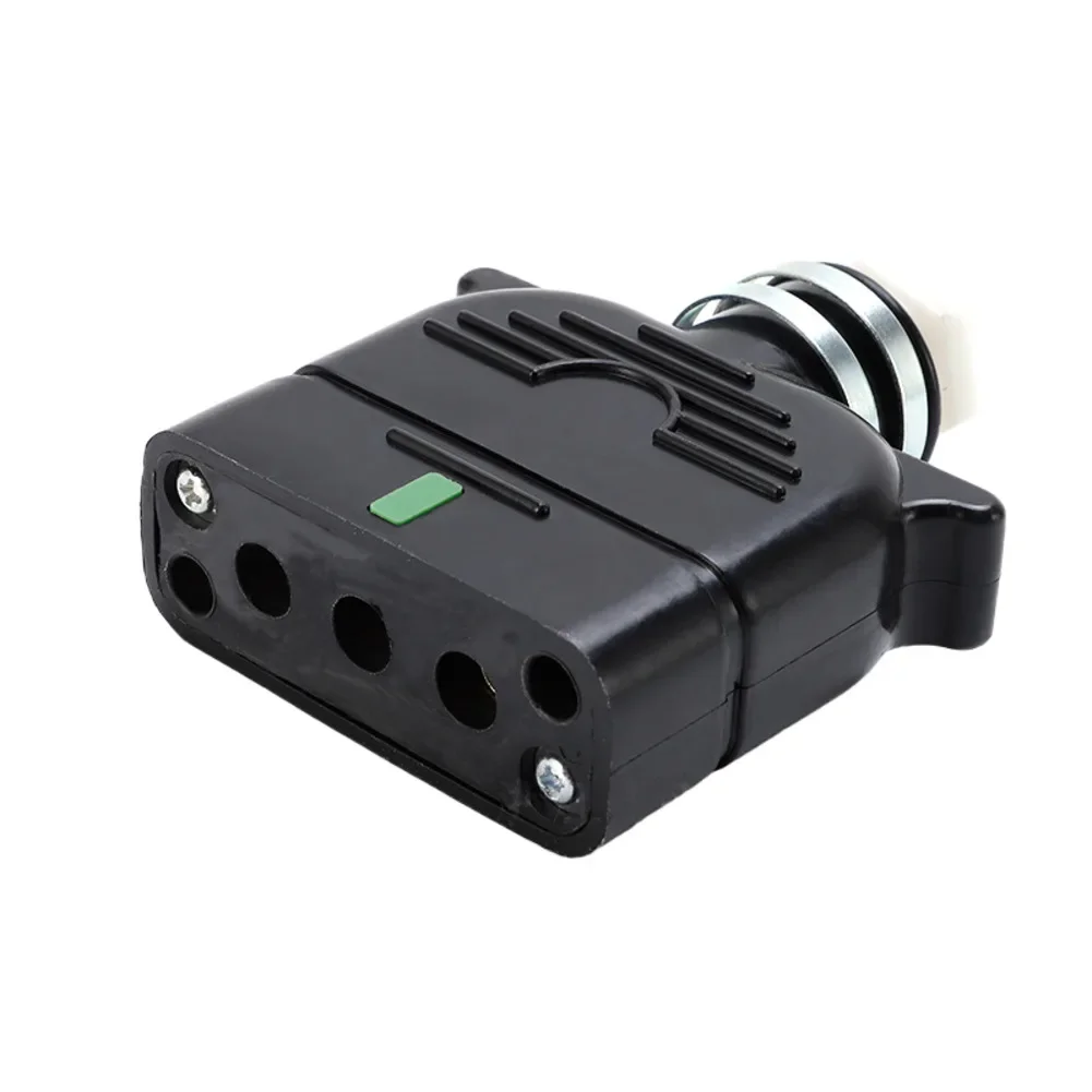 30A 250V AC Battery Charging Socket with IP67 Protection for Outdoor Use on For Forklifts and Sightseeing Vehicles
