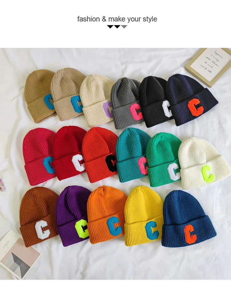 Gorro de invierno con letra C grande multicolor para mujer, gorro Unisex, grueso, cálido, para exteriores, Hip hop, deporte, esquí