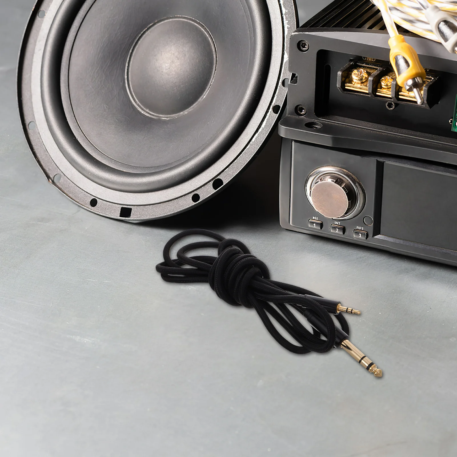 

2M Male to Male 3.5mm to 6.5mm Audio Cable for Electric Guitar Speaker Piano Amp Mixer Headphone Jack Patch Wire Cord