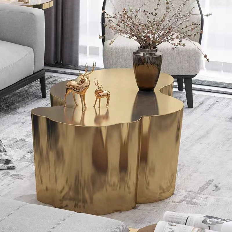 

Modern Gold-Plated Stainless Steel Coffee Table with Deer Ornament - Centerpiece for Contemporary Living Rooms