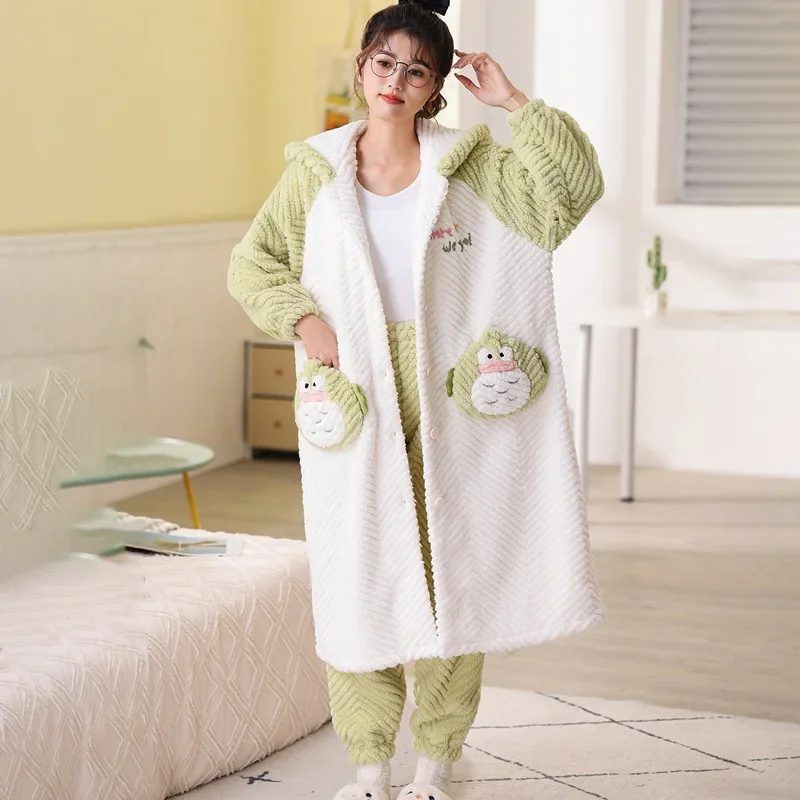 Autumn and Winter Women Flannel Pajamas Long Sleeved Suit Thickened Warm Coral Velvet Lovely Home Clothes Female Robe Homewear