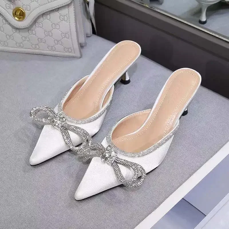 2024 Summer New Bow Pointed Rhinestone Baotou Shallow Mouth Slippers Middle Heel Fashion Women\'s Shoes