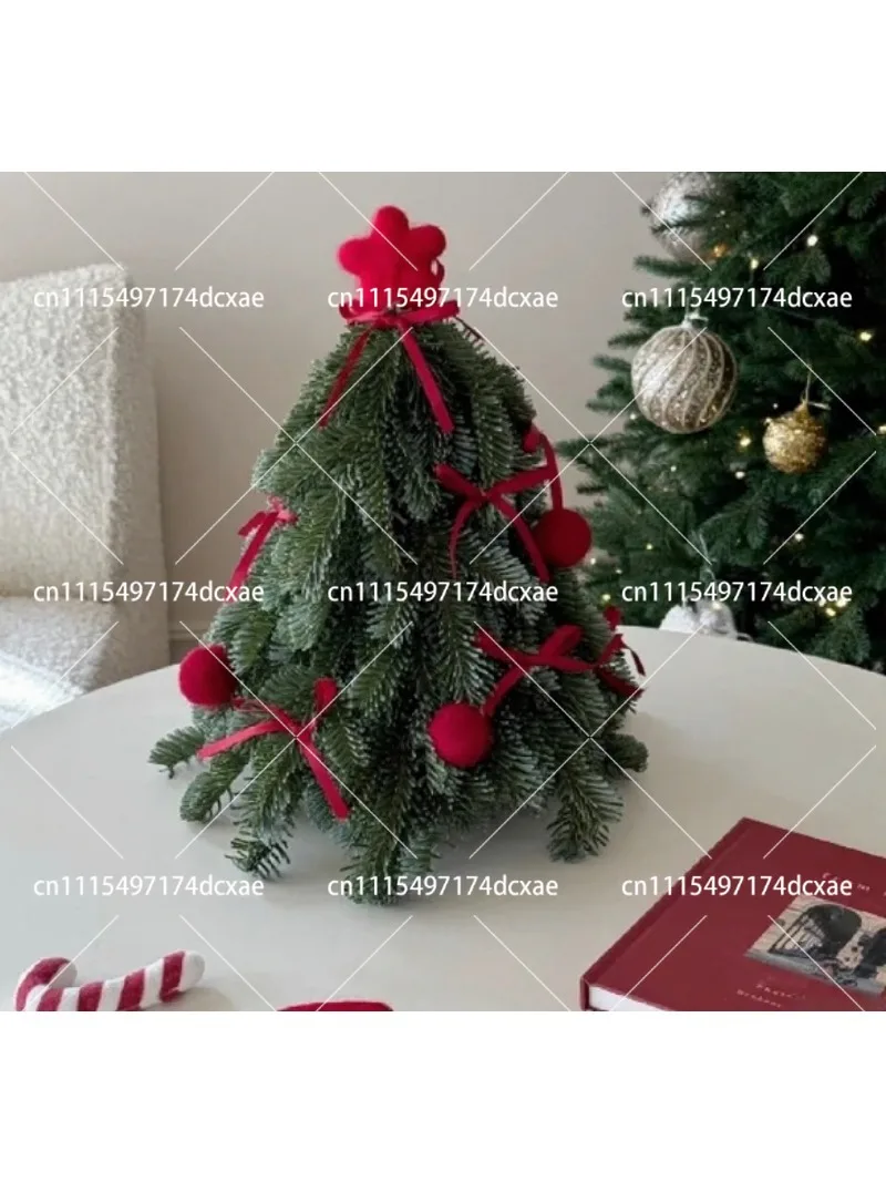 Desktop Christmas Tree Decorations Cute Small Artificial Tree for Holiday Atmosphere Ornament