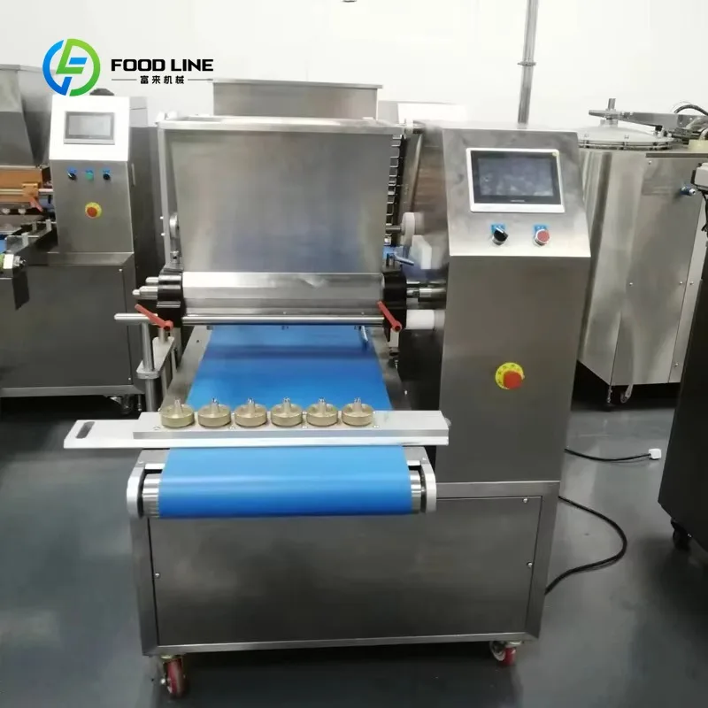 Customized Commercial Cupcake Small Automatic Macaron Fill Depositor Maker Cup Cake Make Machine for Macaron