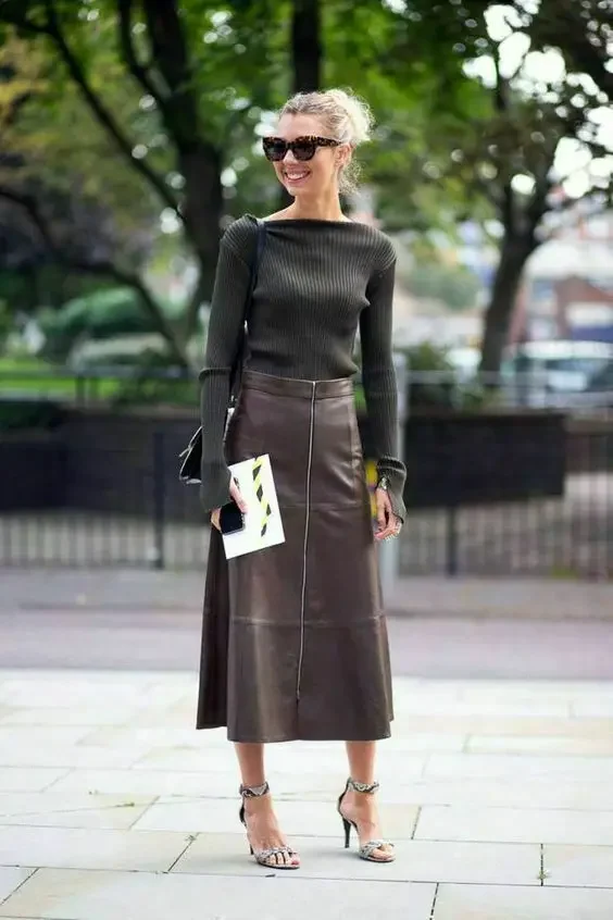 

Women's Outwear Skirt Genuine Lambskin 100% Leather NEW Stylish Casual Skirt