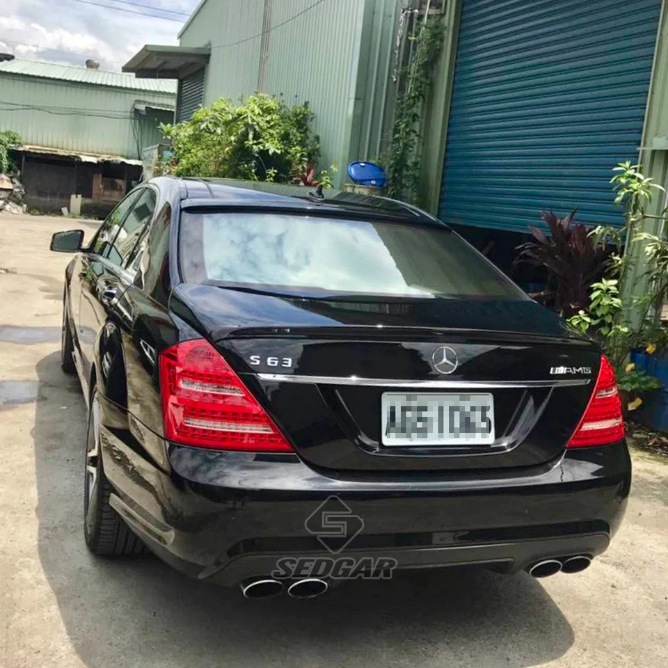 W221 リアトランクスポイラーメルセデスベンツ S クラス W221 S63 AMG