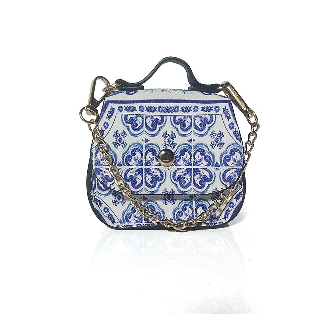 

Новый стильный простой женский кошелек с японским мультяшным рисунком, короткий, тонкий и компактный студенческий кошелек, милая маленькая сумка для мелочей