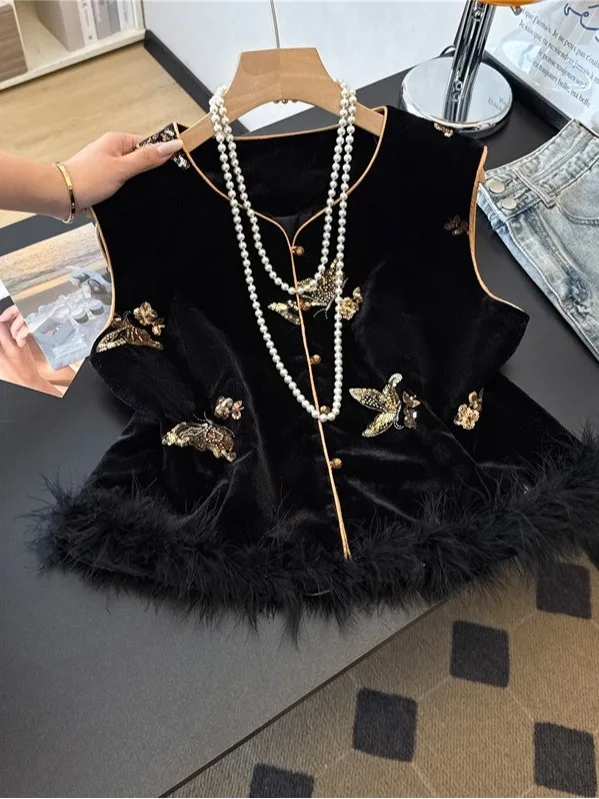

New Chinese Sle Velvet Jaet Women's Autumn Winter Faionable Layering Outerwear Pearl Embellied round Ne Vest