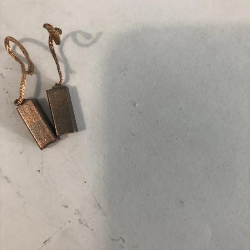 2PCS 4.5x6.5x16mm 0.17"x0.25"x0.63" Motor Electric Replacement Power Tool Copper Carbon Brush Car