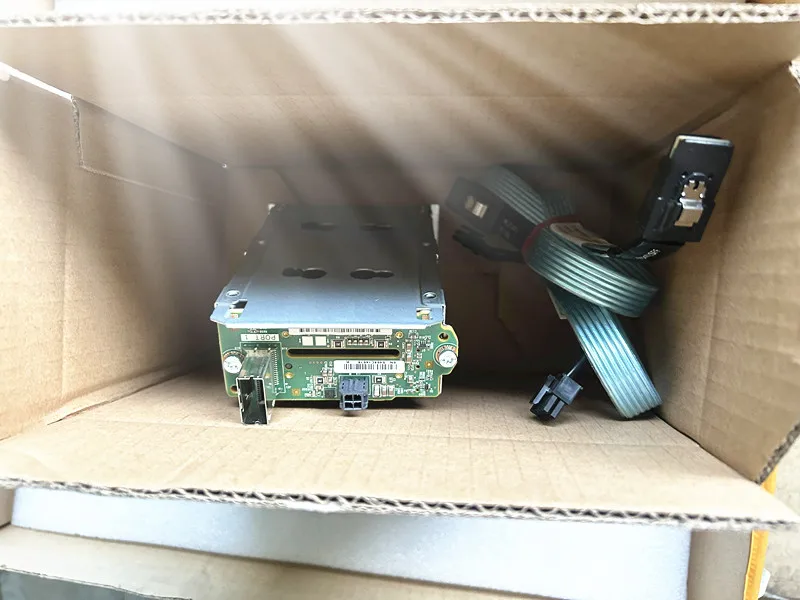 

DL380 G9 HDD Cage Backplane with Cable 777840-001 747599-001