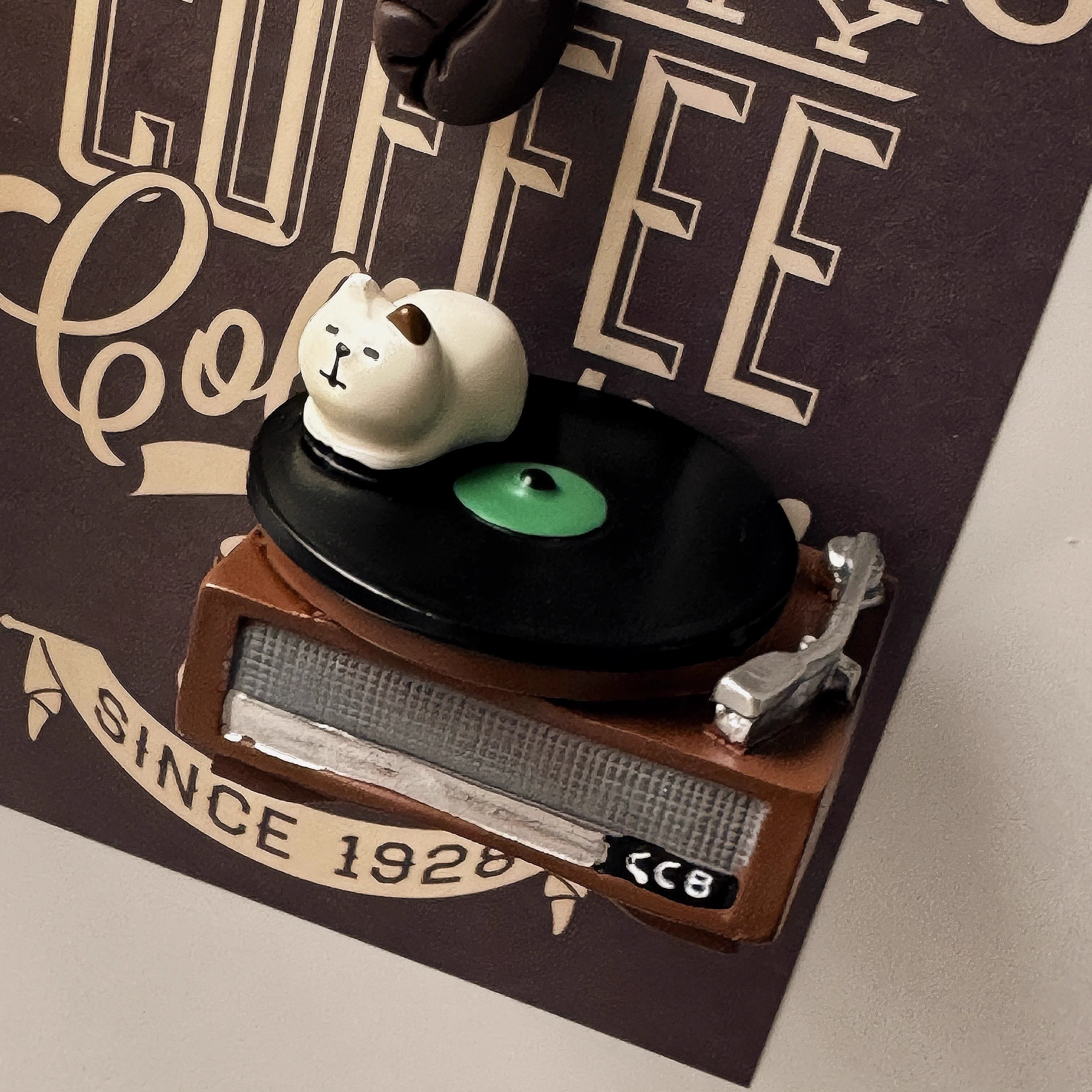 Thumbnail 3 - #24 Compare Magnetic Cat Doors Before You Buy