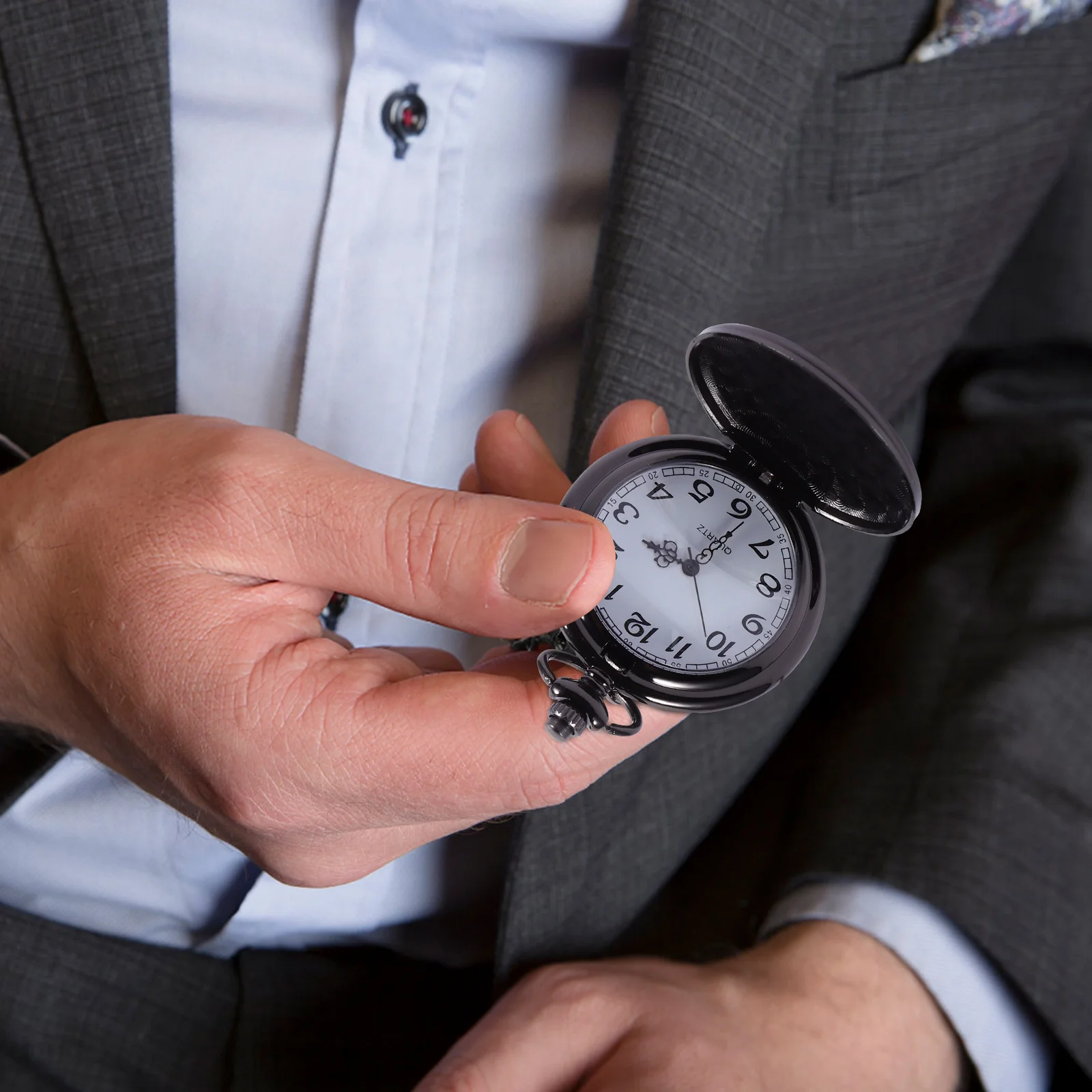 

Fashion Vintage Alloy Pocket Watch Removable Chain Elegant Quartz Mechanical Display Time Classic Pendant Accessories