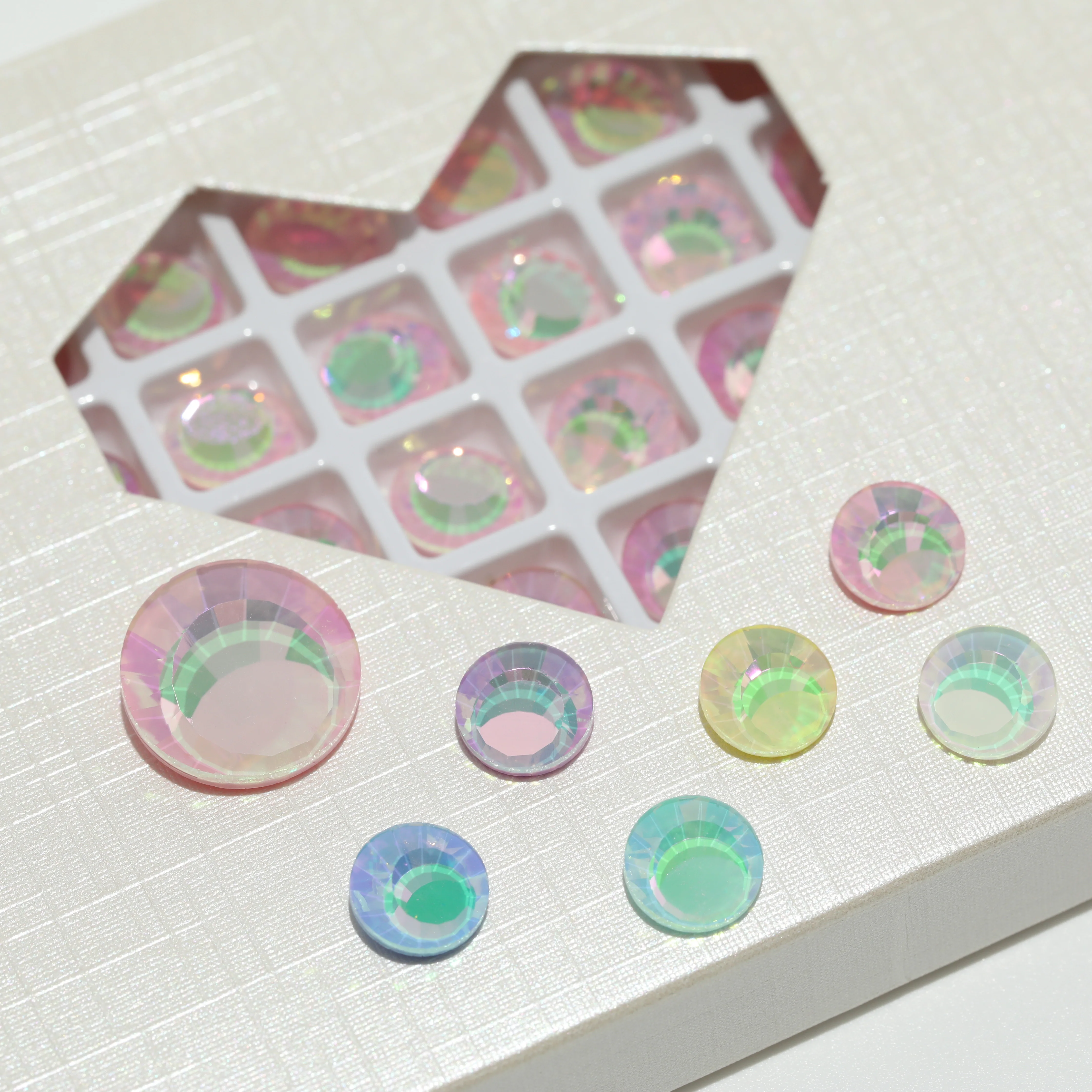 GRST Shiny DV4058 Runde Fancy Stones Crystal Dream Mirror Series Premium Strasssteine für DIY Nagelkunst, Hochzeitskleider, Taschen und Zubehör – Detail 4