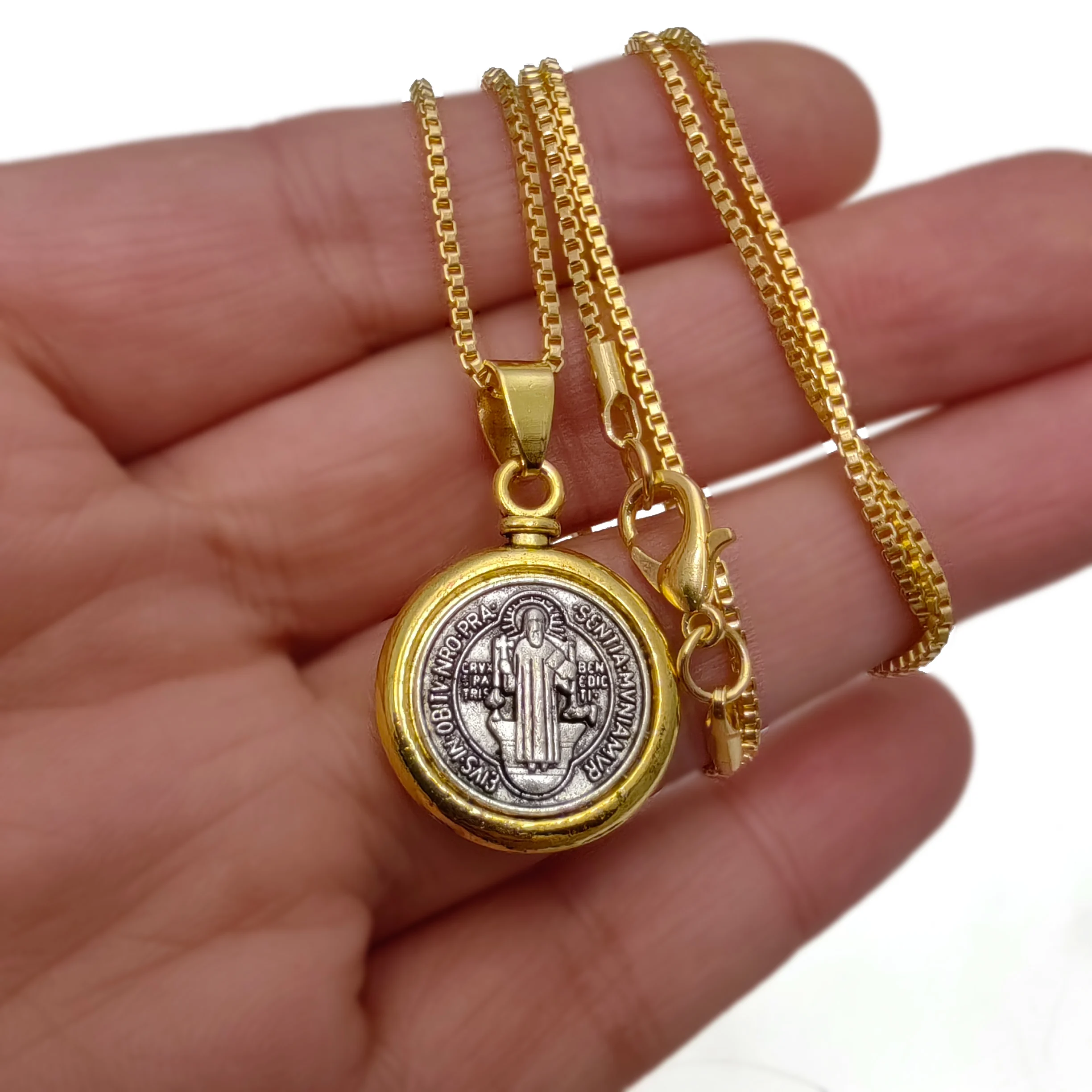 

1pc Men Pendant Necklaces Saint St Benedict of Nursia Patron Necklace Medallion with Chain 24 Inches N1693 Father's Day Gifts