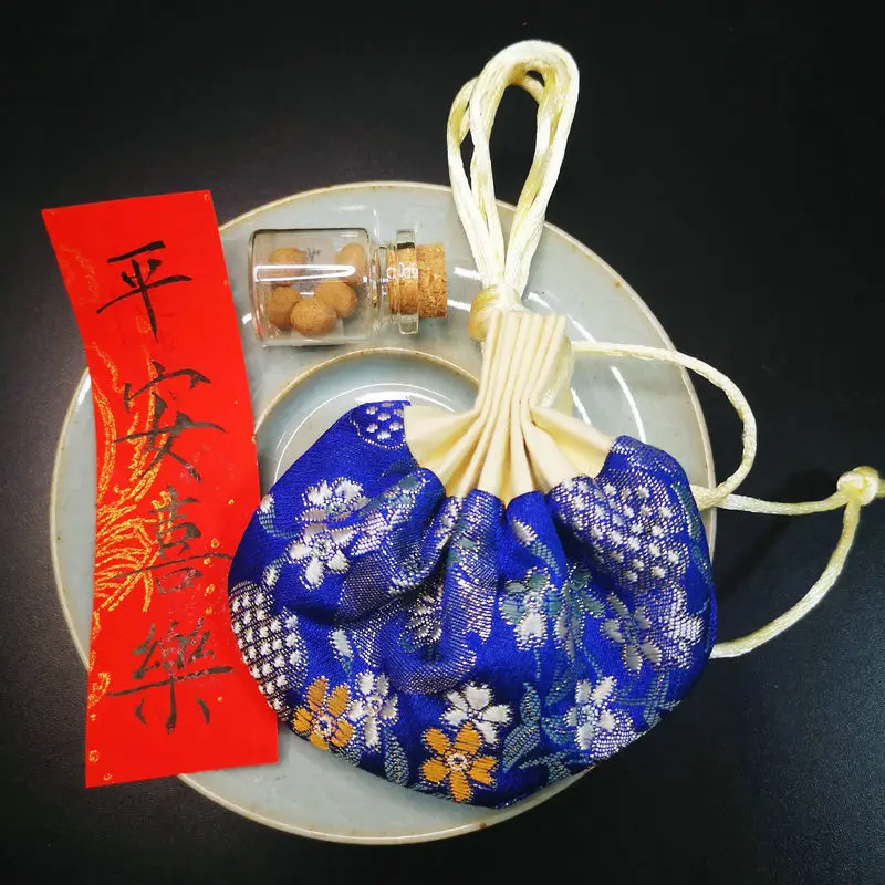 

Oriental Motif Mini Organizer Bag with Fragrant Surprise Inside Lucky Charm Chinese Auspicious Drawstring Pouch Blessing Gifts