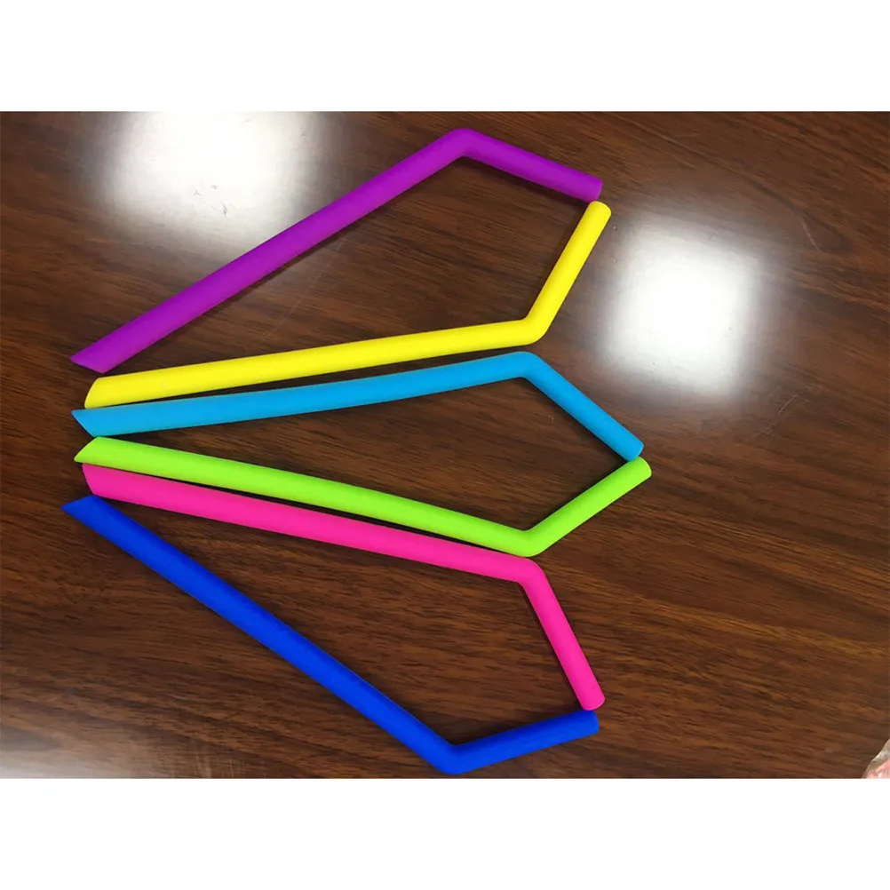 

6Pcs Silicone Straw Set Reusable Straight Foldable for Coffee Tea Smoothies Cocktails Includes Cleaning Brush Safe Food Grade